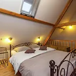 Cosy Cottage In A Quiet Area Close To Bruges