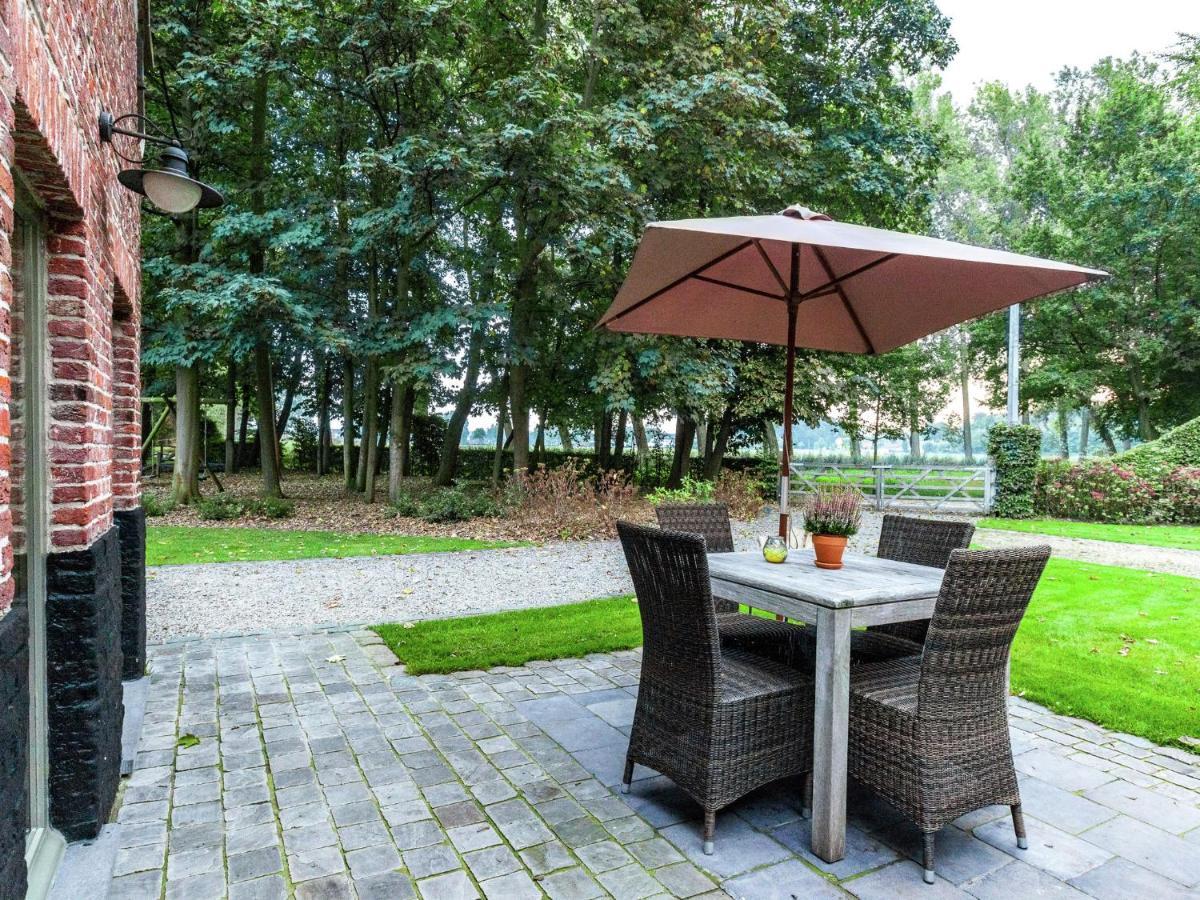 Cosy In A Quiet Area Close To Holiday home *